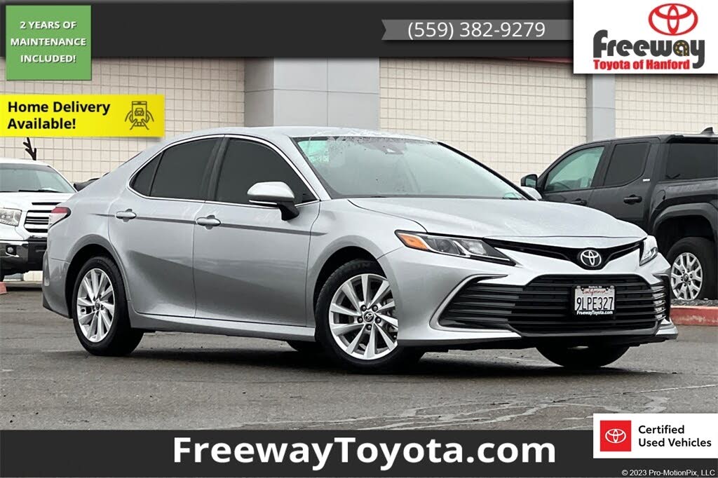 2024 Toyota Camry LE FWD