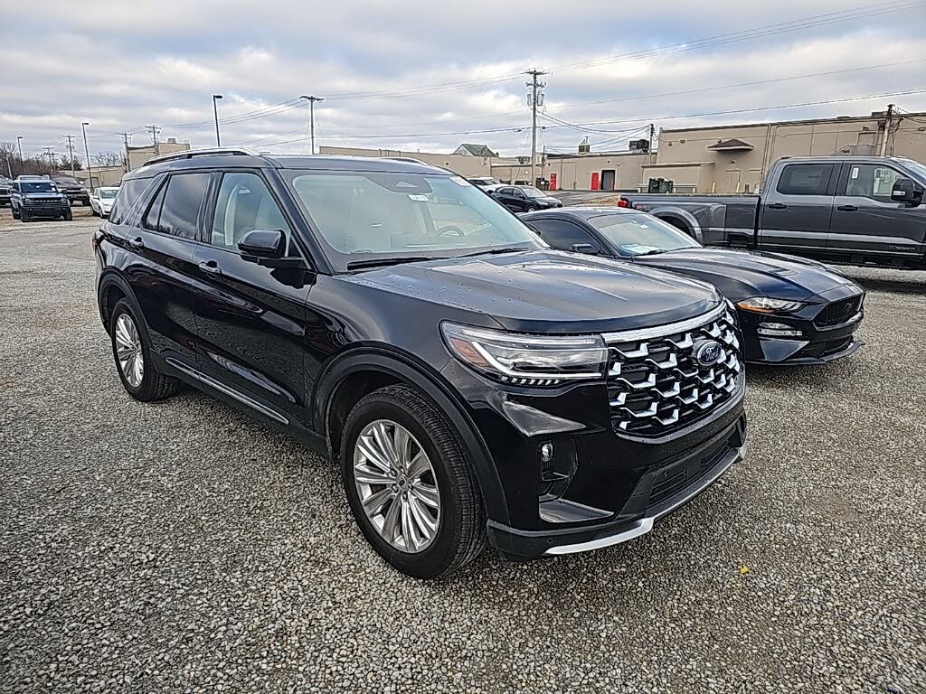 2025 Ford Explorer Platinum AWD