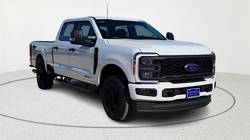 2026 Ford F-250 Super Duty XL Crew Cab 4WD