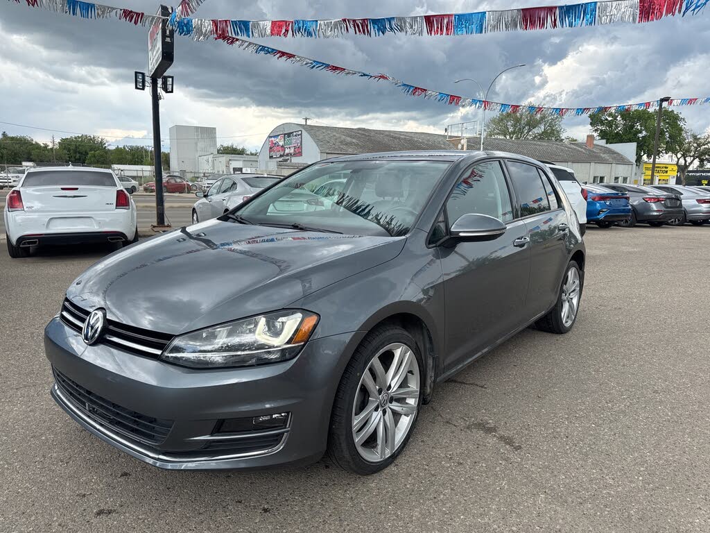 2017 Volkswagen Golf 1.8T Highline 4-Door FWD