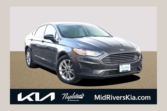 2020 Ford Fusion SE FWD