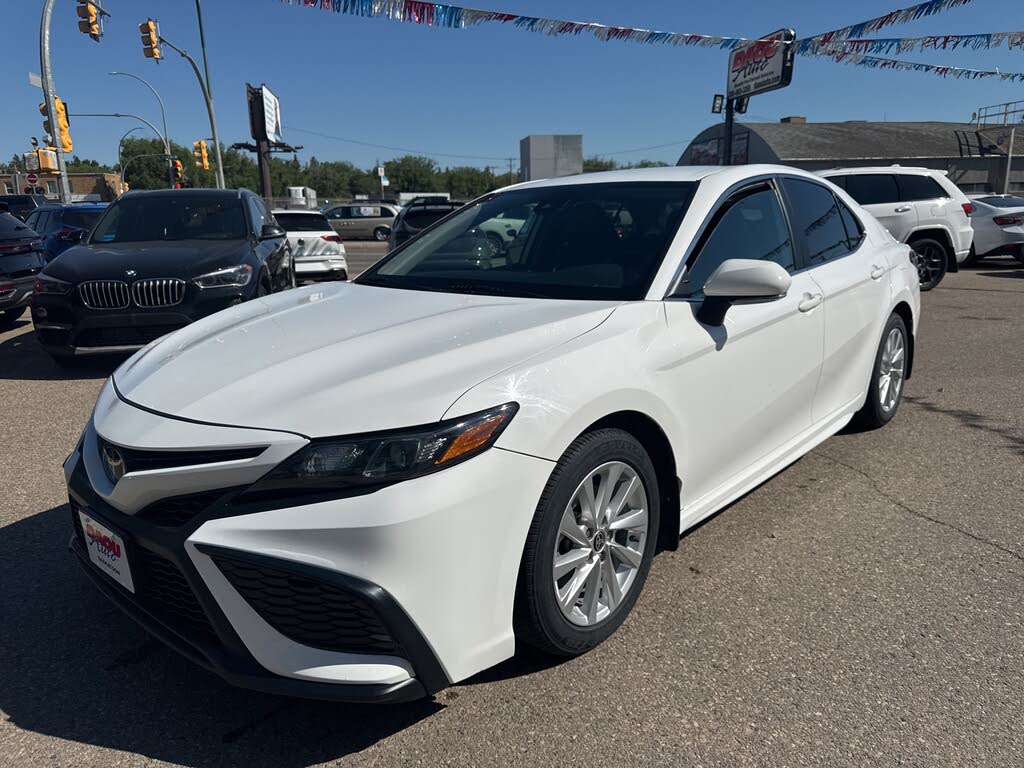 2021 Toyota Camry SE FWD