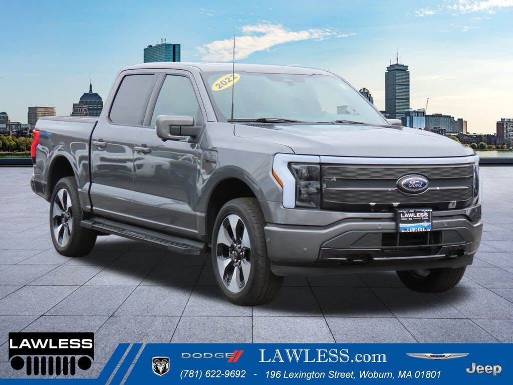 2022 Ford F-150 Lightning Platinum SuperCrew AWD