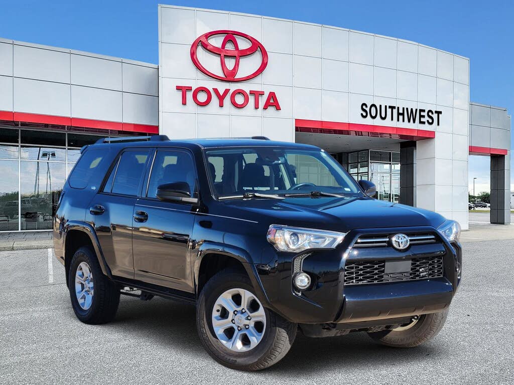 2023 Toyota 4Runner SR5 RWD