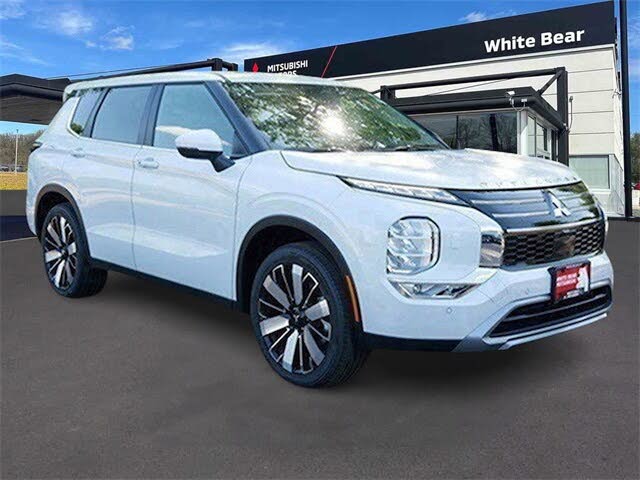 2025 Mitsubishi Outlander SE FWD