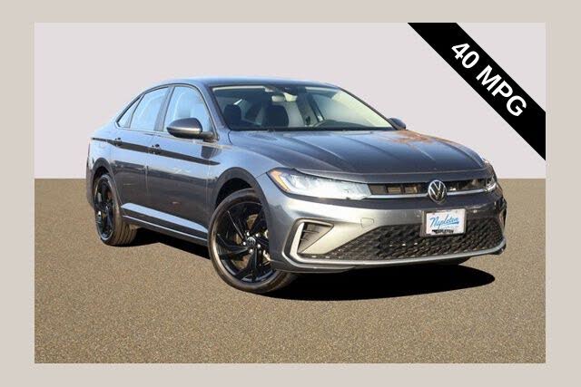 2025 Volkswagen Jetta SE FWD