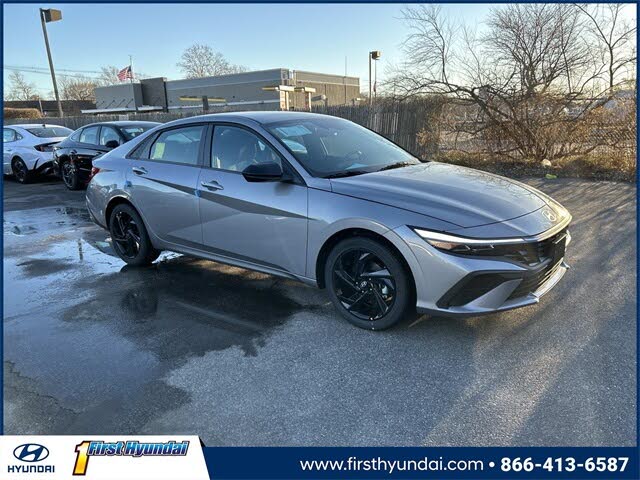 2026 Hyundai Elantra SEL Sport FWD