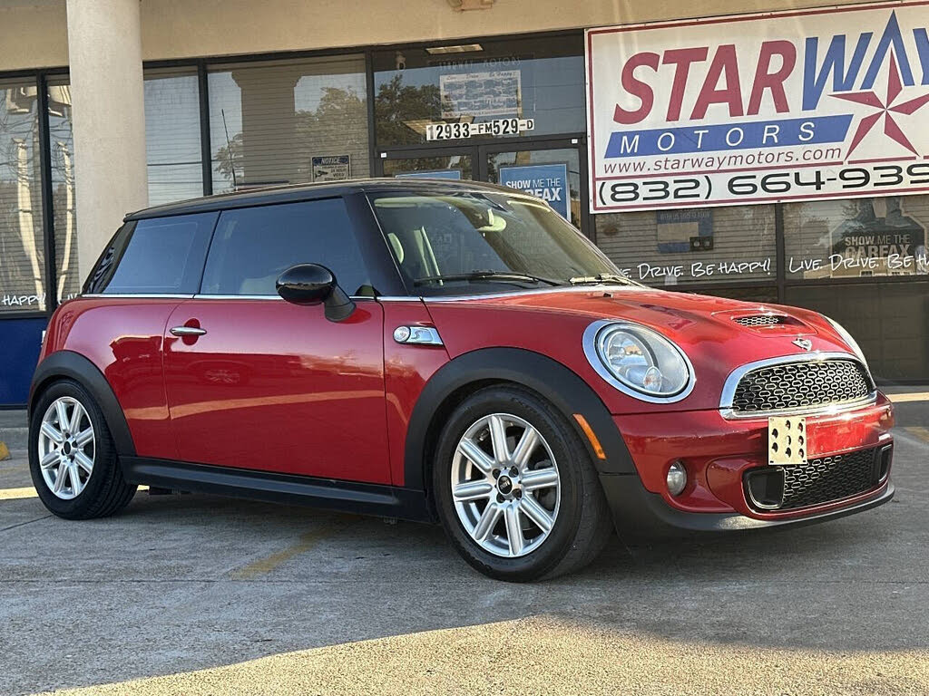 2013 MINI Cooper S Hatchback FWD