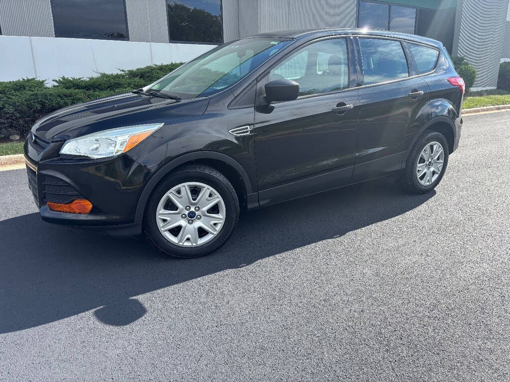 2014 Ford Escape S FWD