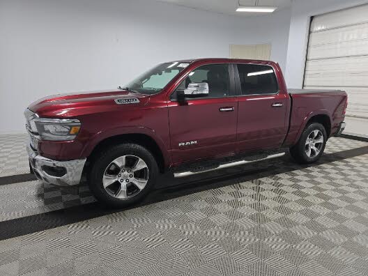 2019 RAM 1500 Laramie Crew Cab 4WD