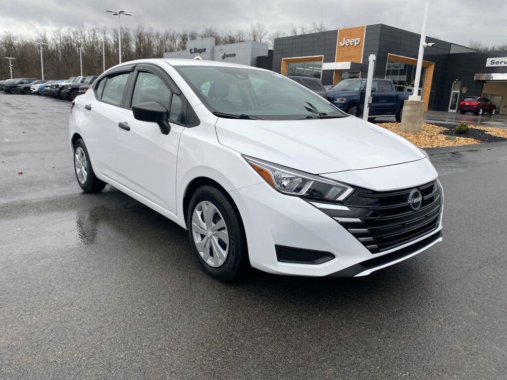 2023 Nissan Versa S FWD