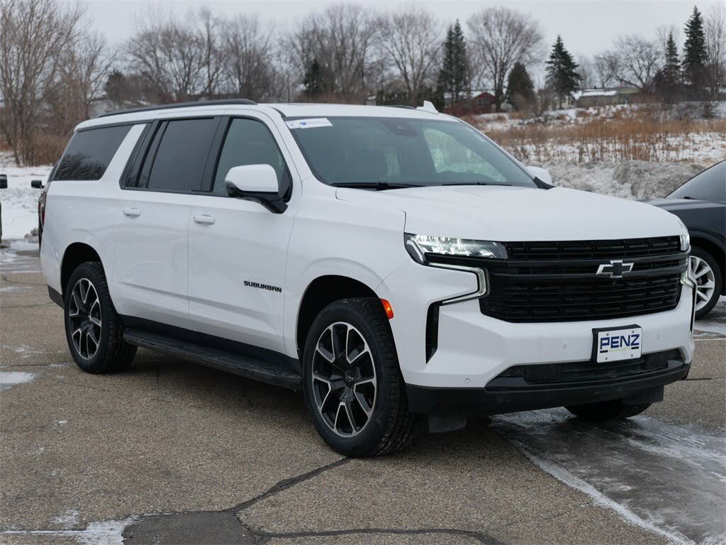 2024 Chevrolet Suburban RST 4WD