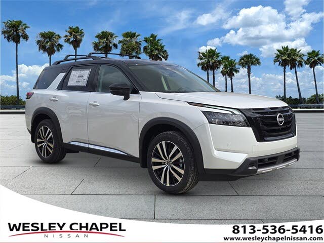 2025 Nissan Pathfinder Platinum FWD