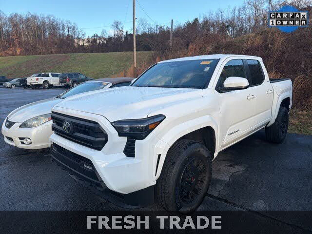 2025 Toyota Tacoma SR5 Double Cab 4WD