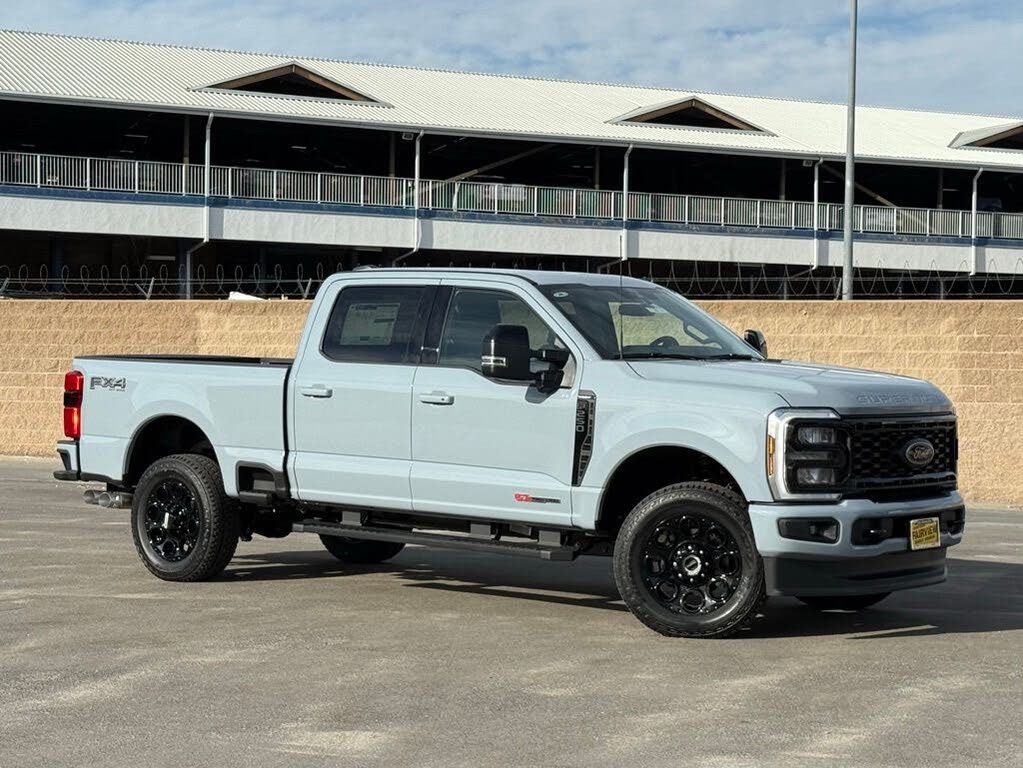 2026 Ford F-250 Super Duty Lariat Crew Cab 4WD