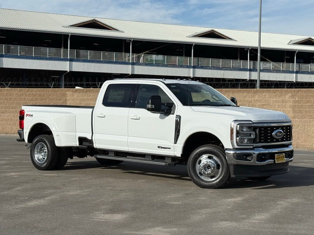 2026 Ford F-350 Super Duty Lariat Crew Cab LB DRW 4WD