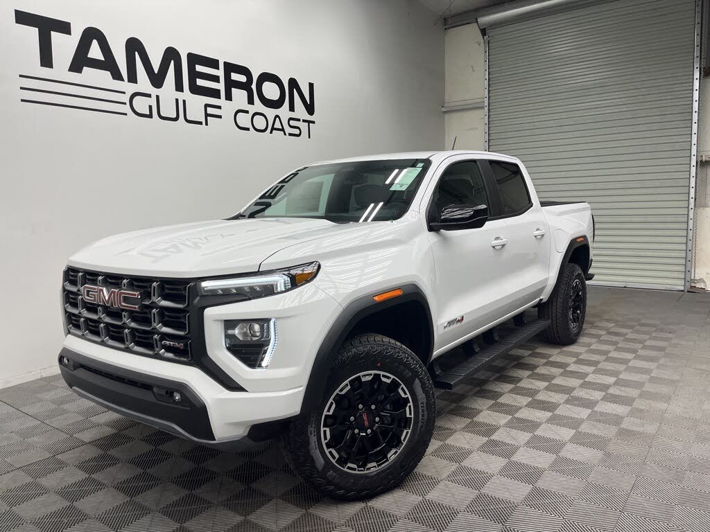 2026 GMC Canyon AT4 Crew Cab 4WD
