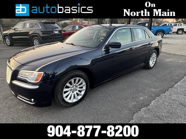 2013 Chrysler 300 RWD