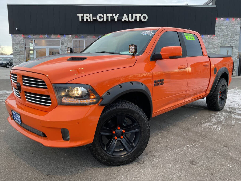 2017 RAM 1500 Sport Crew Cab 4WD