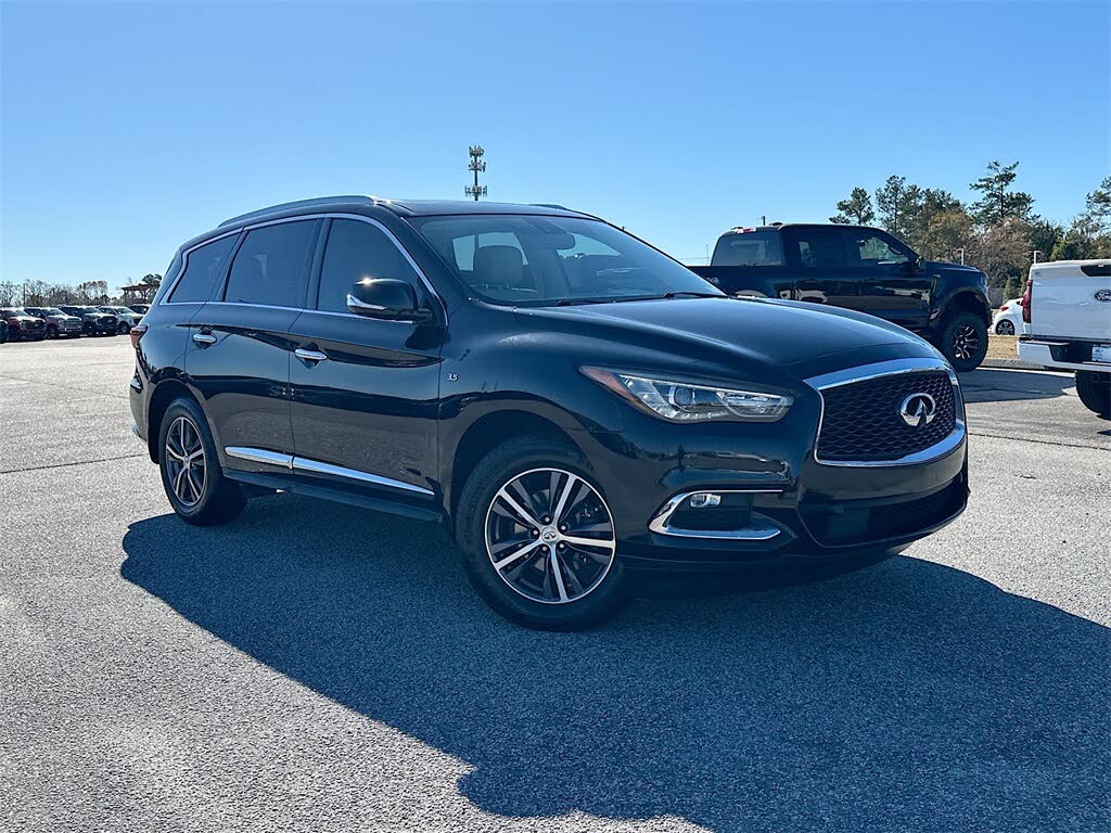 2018 INFINITI QX60 FWD