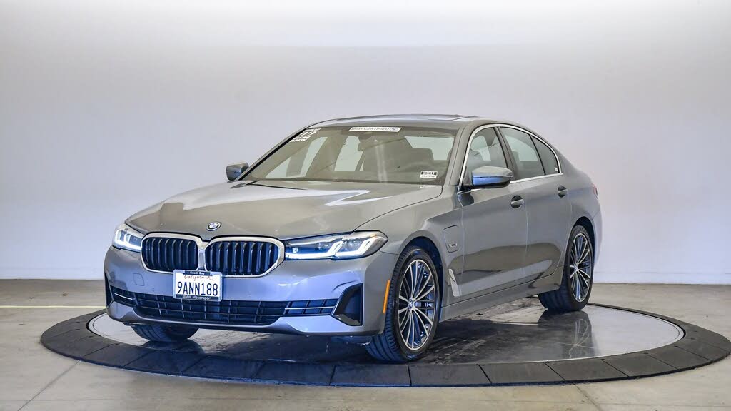 2022 BMW 5 Series 530e Hybrid Plug-in RWD