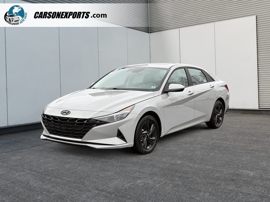Hyundai Elantra Preferred FWD 2023
