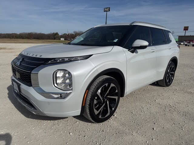 2024 Mitsubishi Outlander SEL FWD