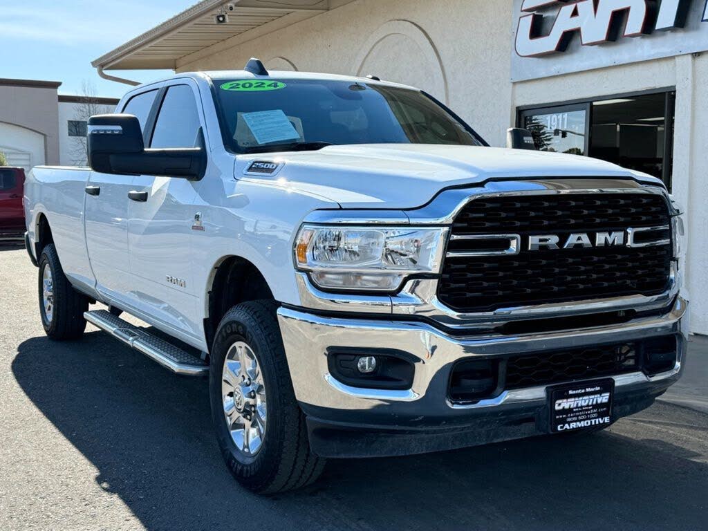 2024 RAM 2500 Big Horn Crew Cab LB 4WD