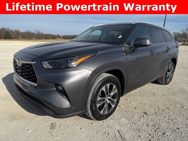 2024 Toyota Highlander XLE FWD