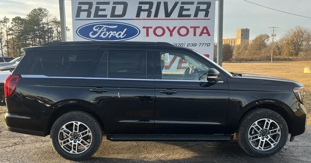 2025 Ford Expedition Active 4WD