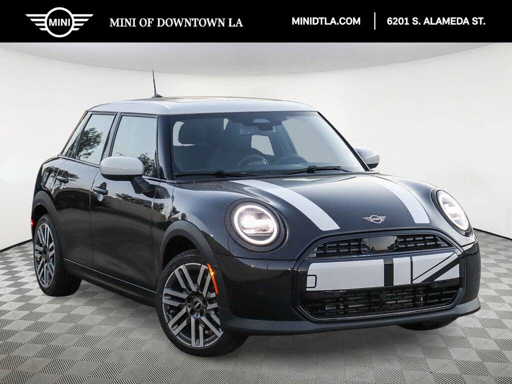 2026 MINI Cooper Signature Trim 4-Door Hatchback FWD