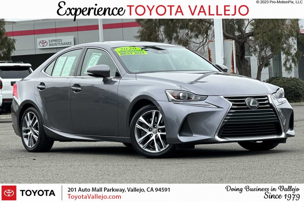 2020 Lexus IS 300 RWD