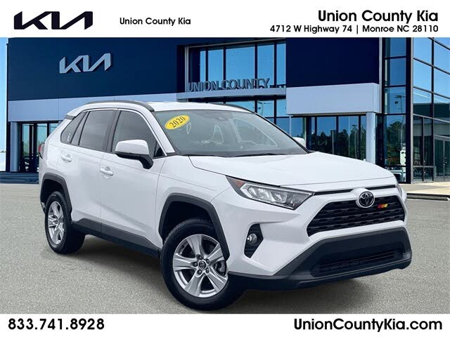 2020 Toyota RAV4 XLE FWD