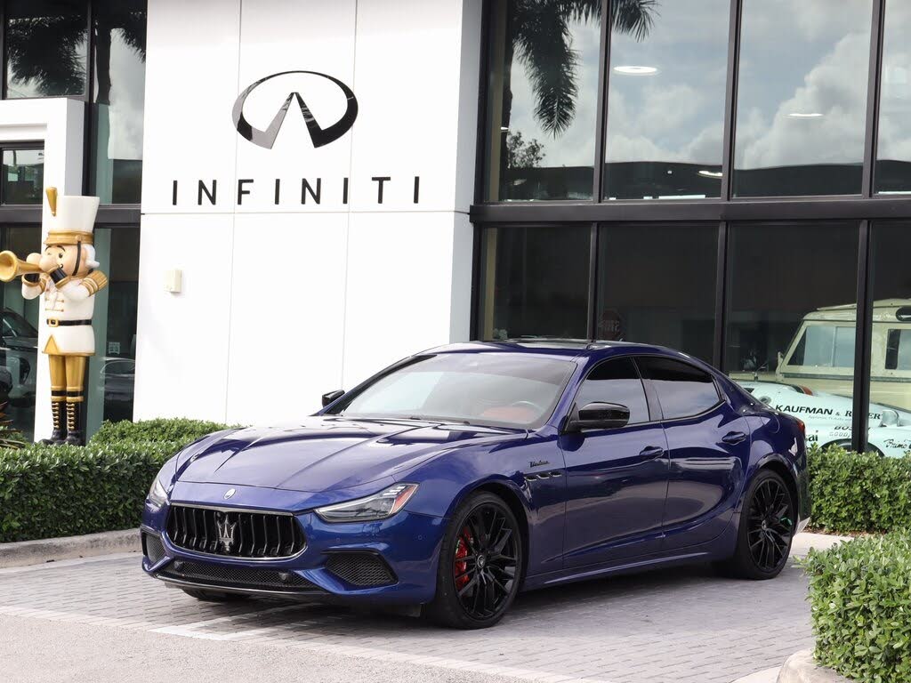 2022 Maserati Ghibli Modena RWD