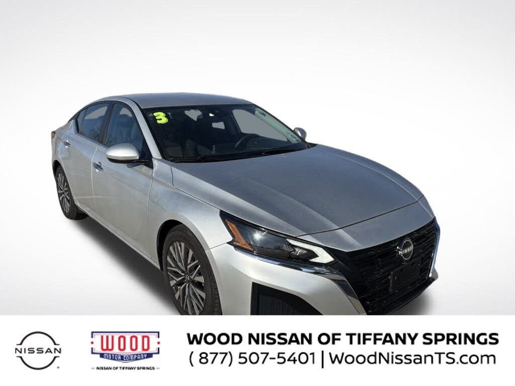 2023 Nissan Altima 2.5 SV FWD