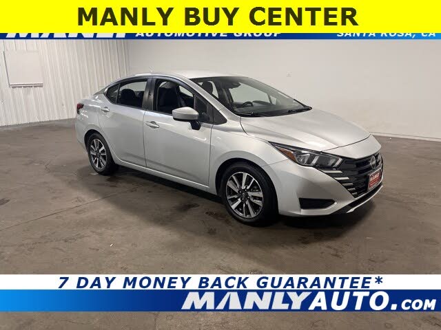 2023 Nissan Versa SV FWD