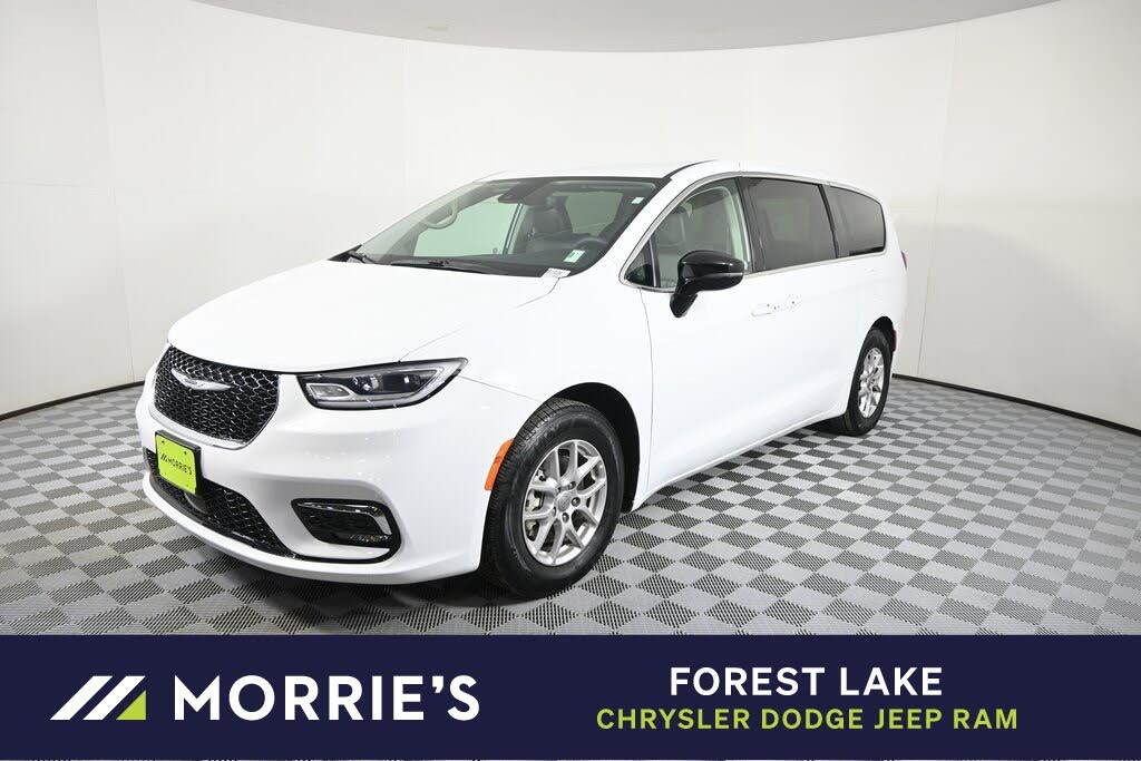 2024 Chrysler Pacifica Touring L FWD