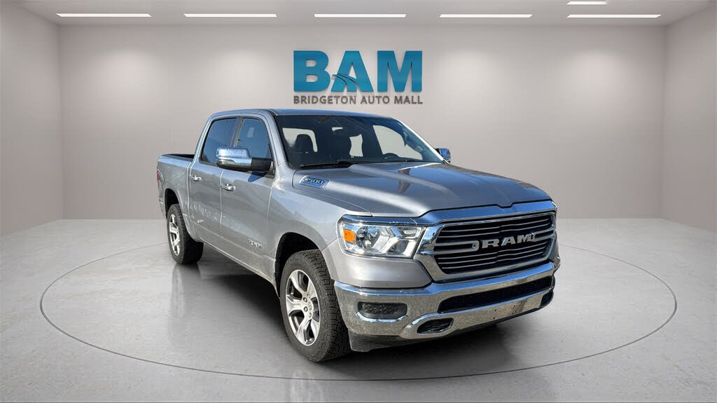 2024 RAM 1500 Laramie Crew Cab RWD