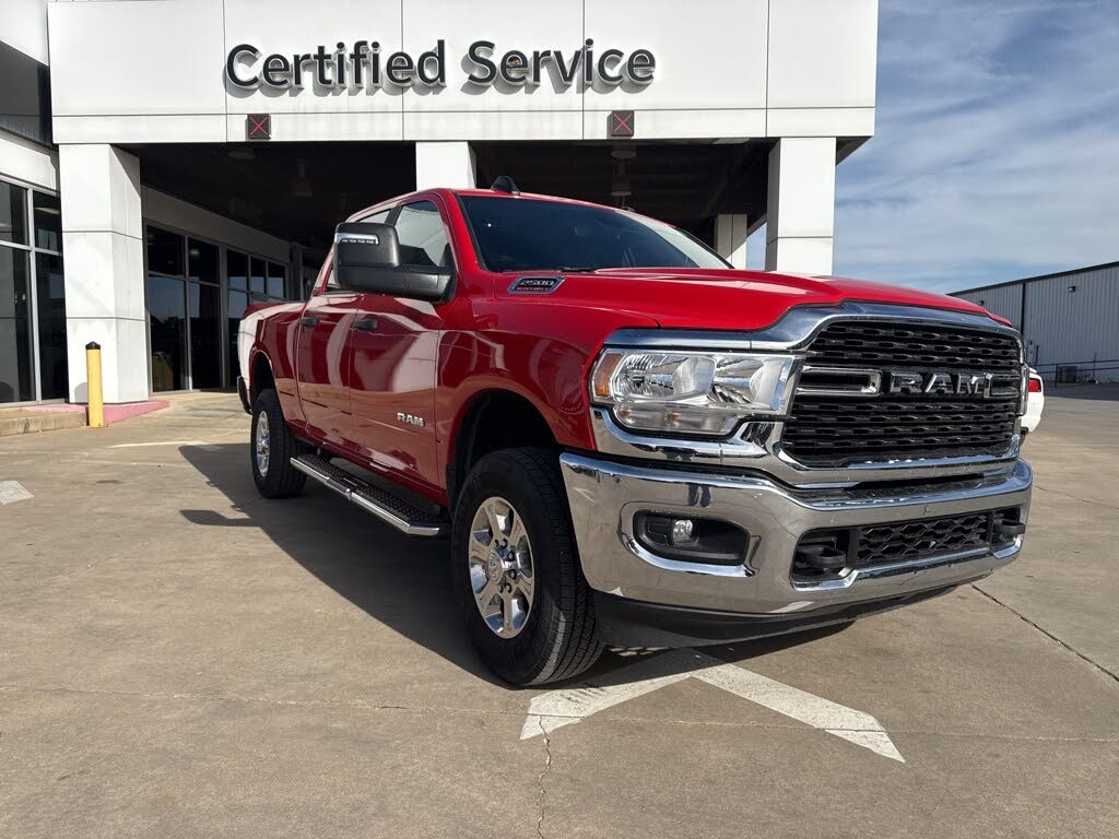 2024 RAM 2500 Big Horn Crew Cab 4WD