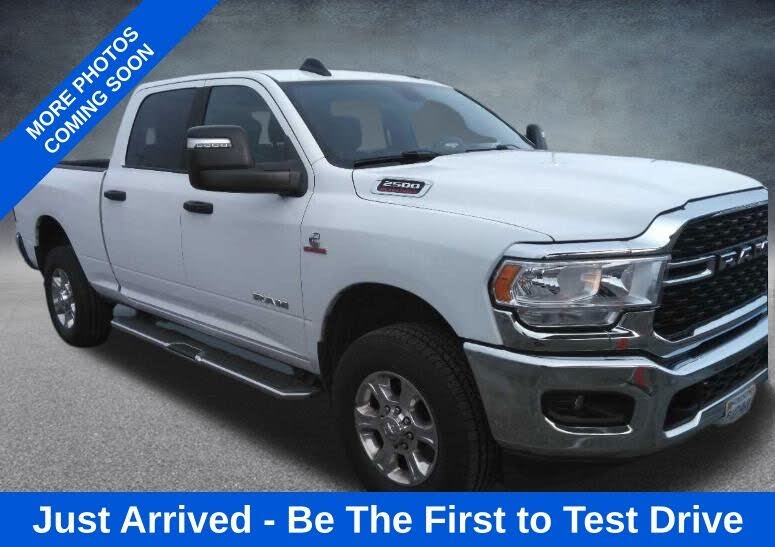 2024 RAM 2500 Big Horn Crew Cab 4WD