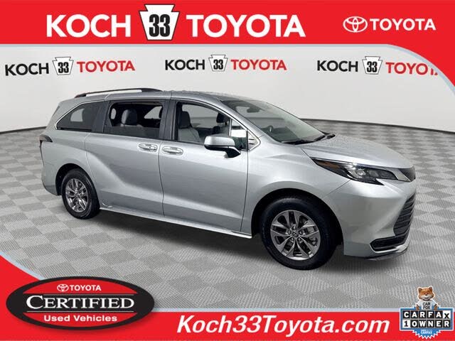 2025 Toyota Sienna LE 8-Passenger AWD