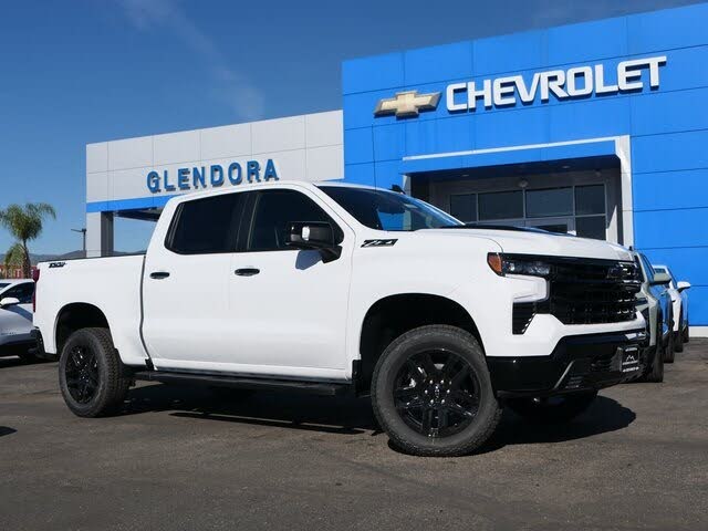 2026 Chevrolet Silverado 1500 LT Trail Boss Crew Cab 4WD