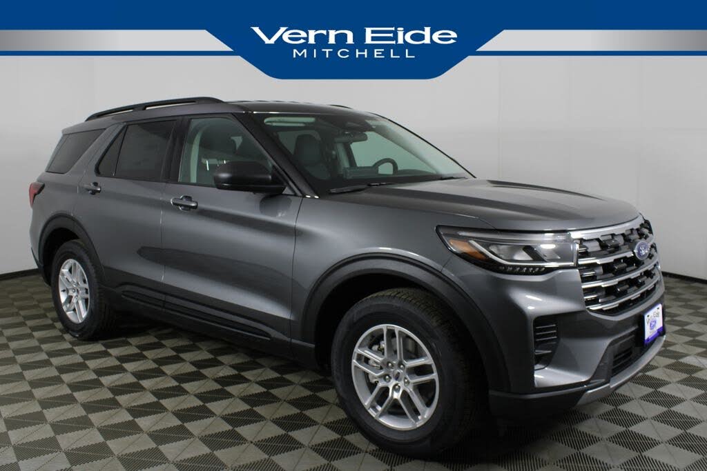 2026 Ford Explorer Active AWD