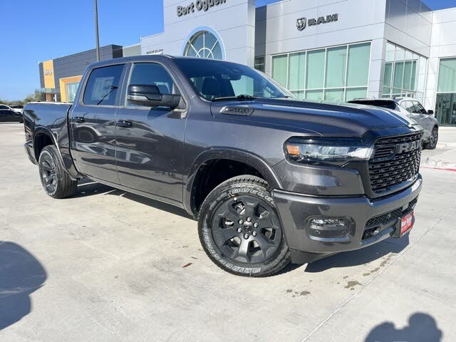 2026 RAM 1500 Big Horn Crew Cab 4WD