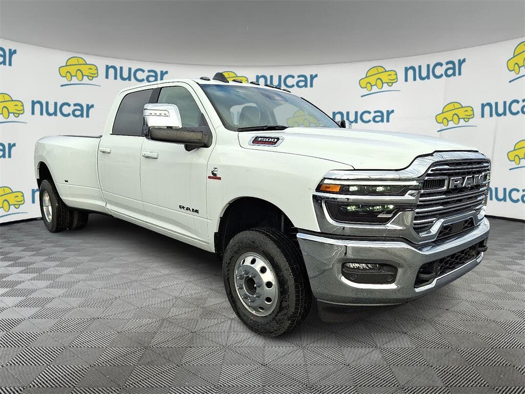 2026 RAM 3500 Laramie Crew Cab LB DRW 4WD