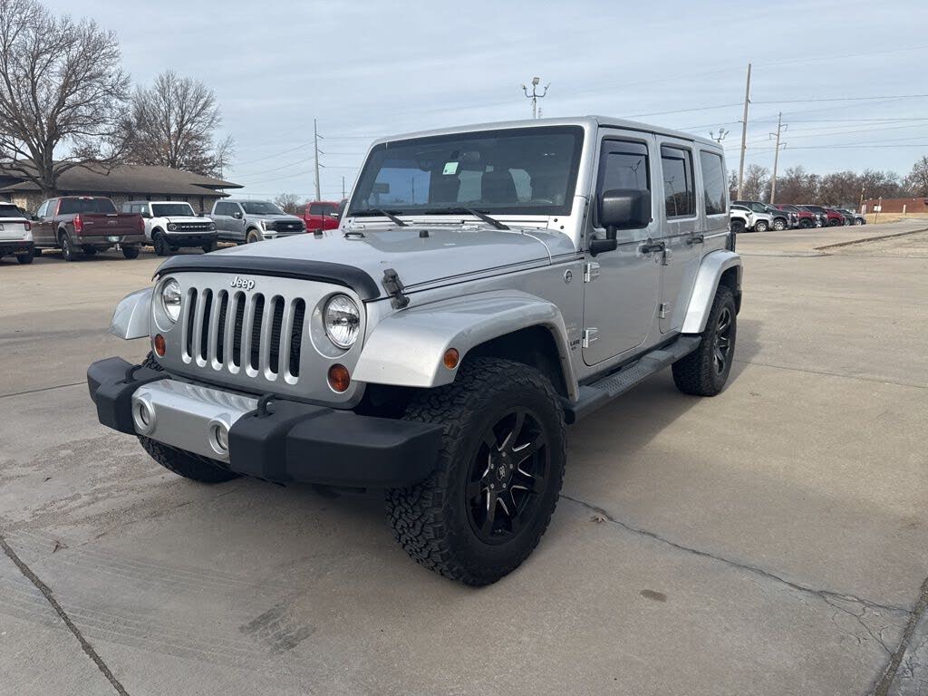 2012 Jeep Wrangler Unlimited Sahara 4WD