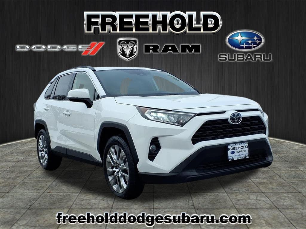 2019 Toyota RAV4 XLE Premium FWD