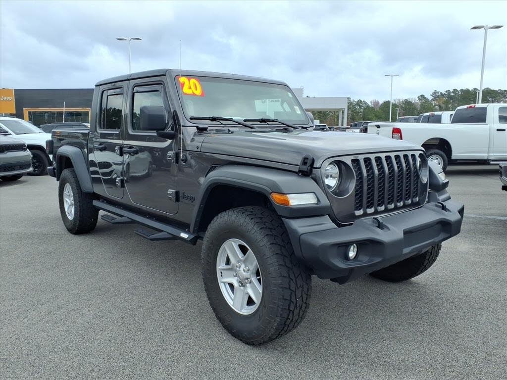 2020 Jeep Gladiator Sport Crew Cab 4WD