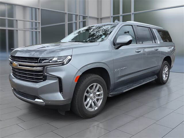 2023 Chevrolet Suburban LT RWD