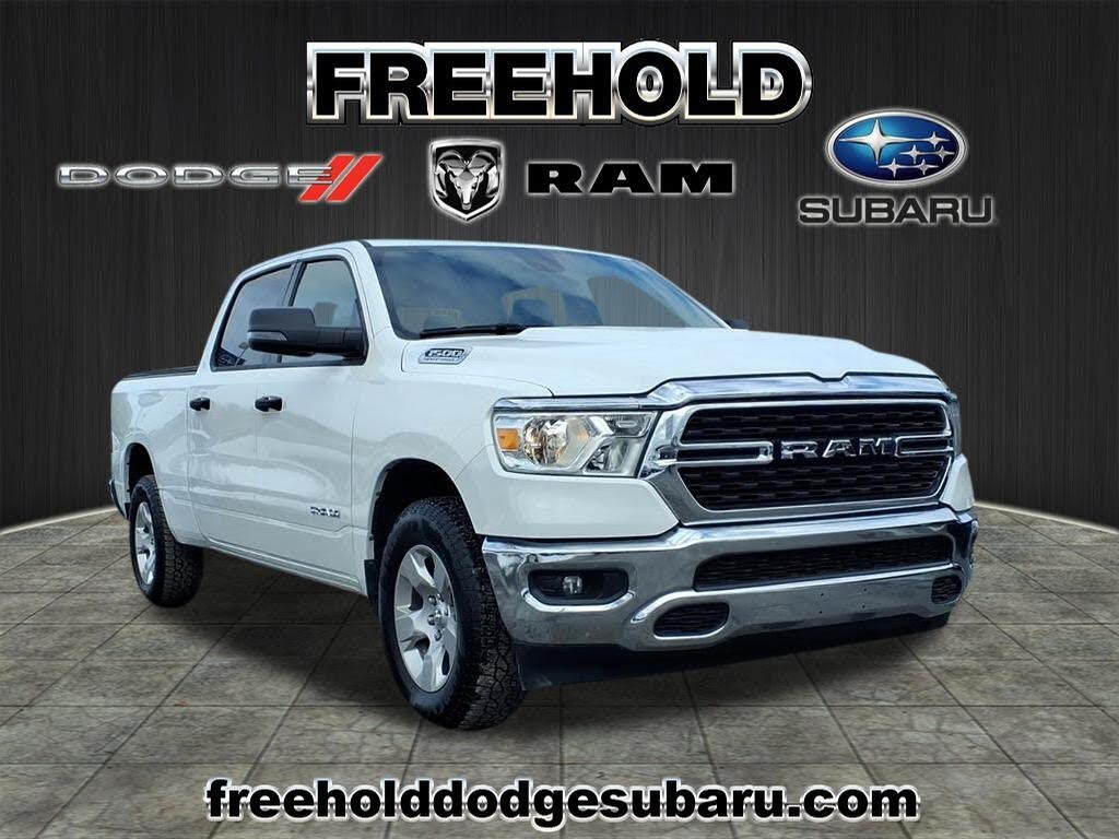 2024 RAM 1500 Big Horn Crew Cab 4WD